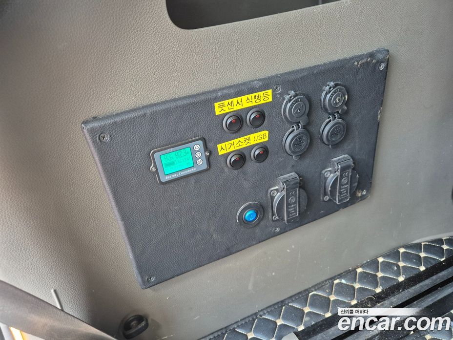 Kia Carnival 4th Gen фото 16