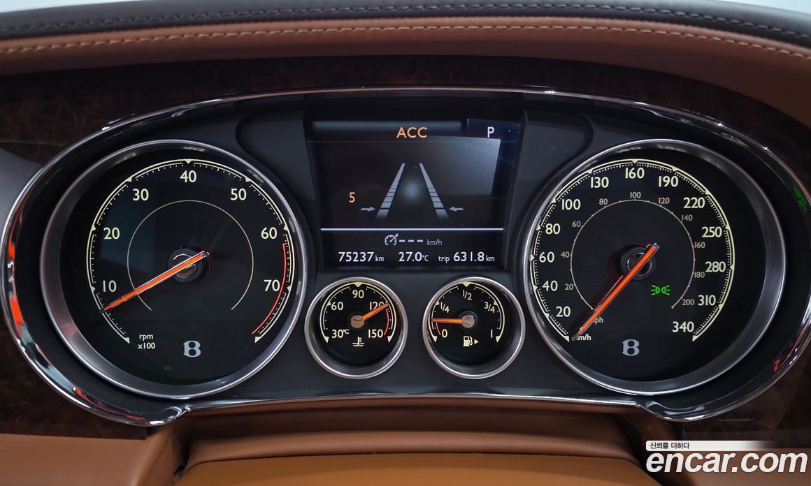 Bentley Flying Spur 2nd Gen фото 8