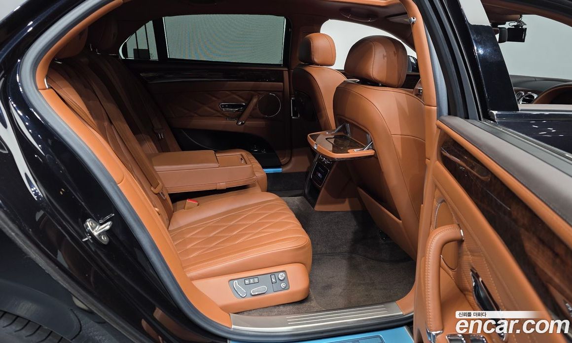 Bentley Flying Spur 2nd Gen фото 12