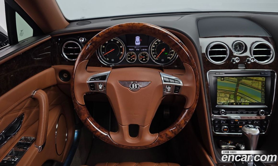 Bentley Flying Spur 2nd Gen фото 13