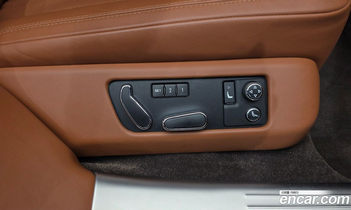 Bentley Flying Spur 2nd Gen фото 18