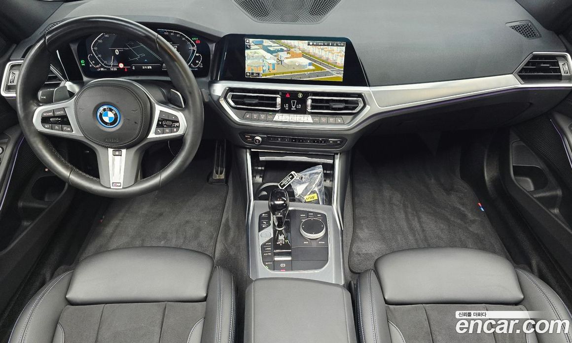 BMW 3-Series (G20) фото 7