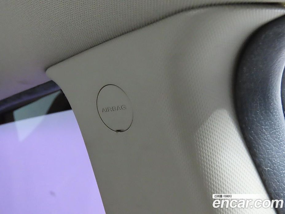 Kia Carens 3rd Gen фото 17