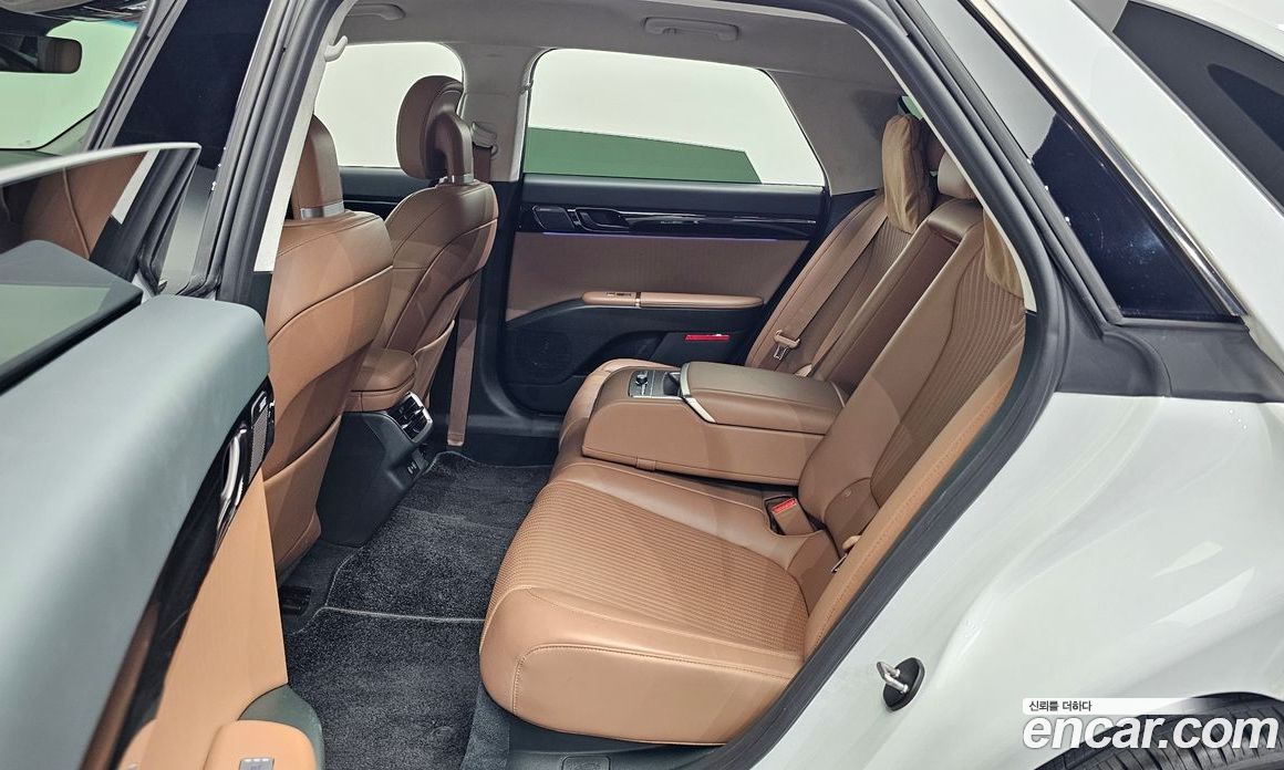 Hyundai Grandeur (GN7) фото 12