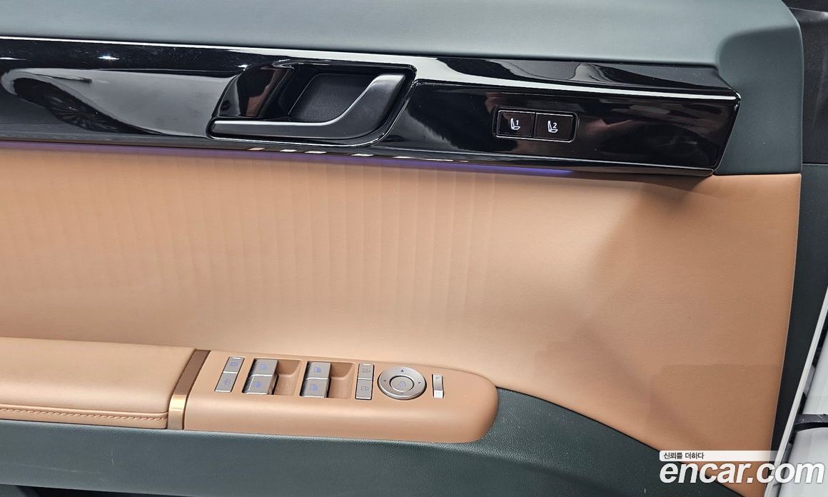Hyundai Grandeur (GN7) фото 19