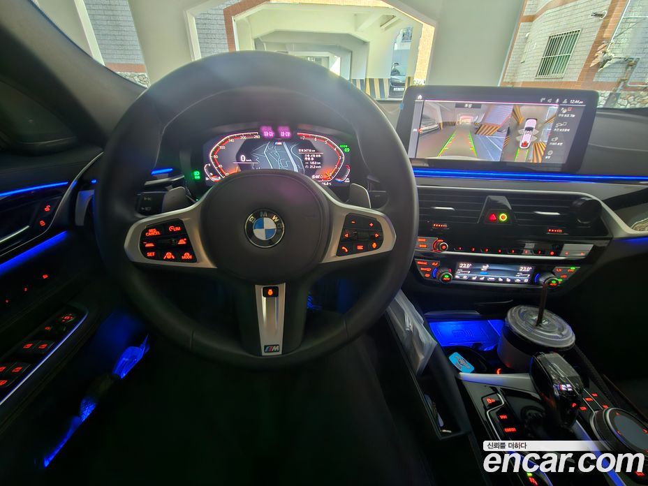 BMW 6-Series GT (G32) фото 14