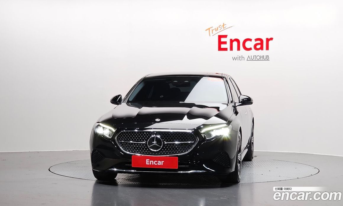 Mercedes-Benz E-Class W214 фото 2