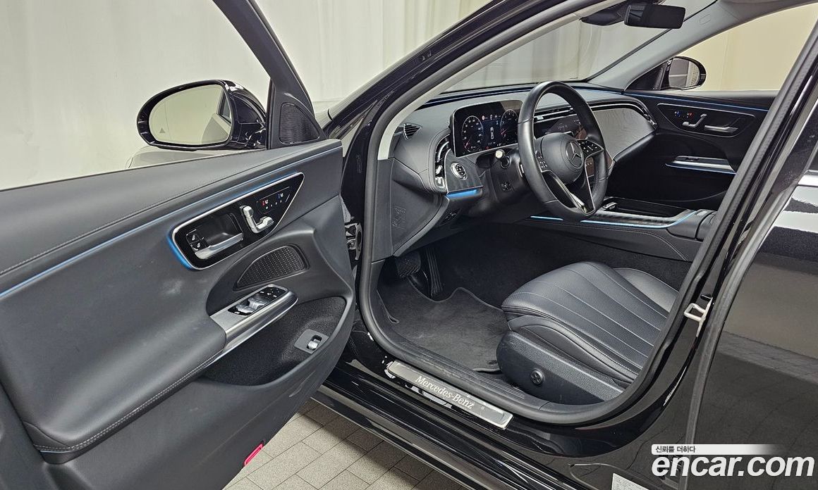 Mercedes-Benz E-Class W214 фото 9