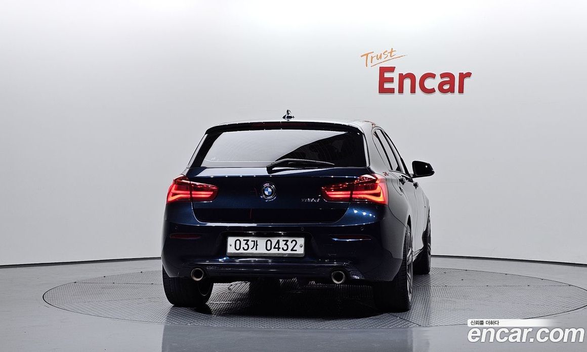 BMW 1-Series (F20) фото 4