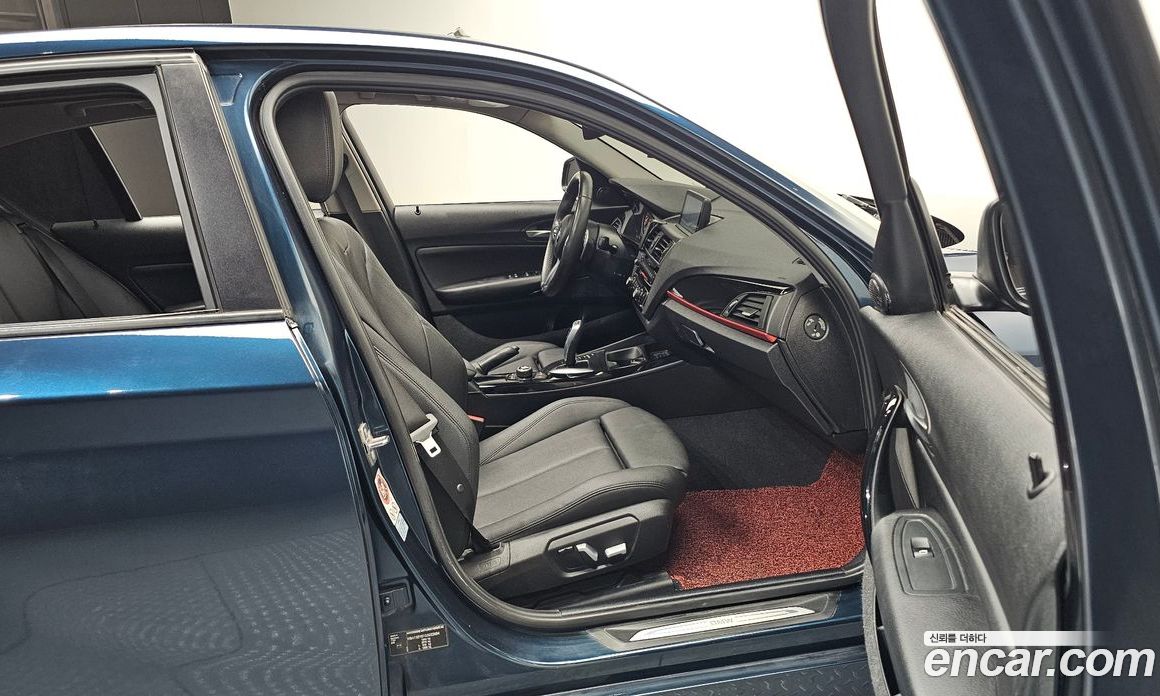 BMW 1-Series (F20) фото 11