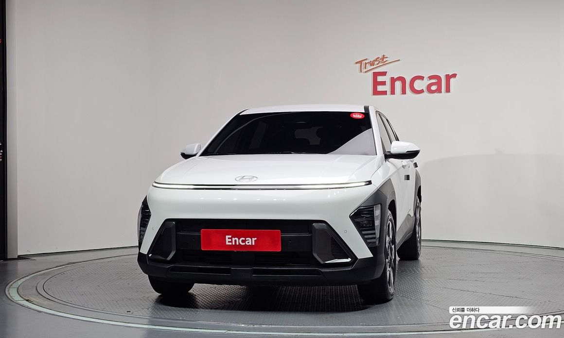 Hyundai Kona (SX2) фото 3