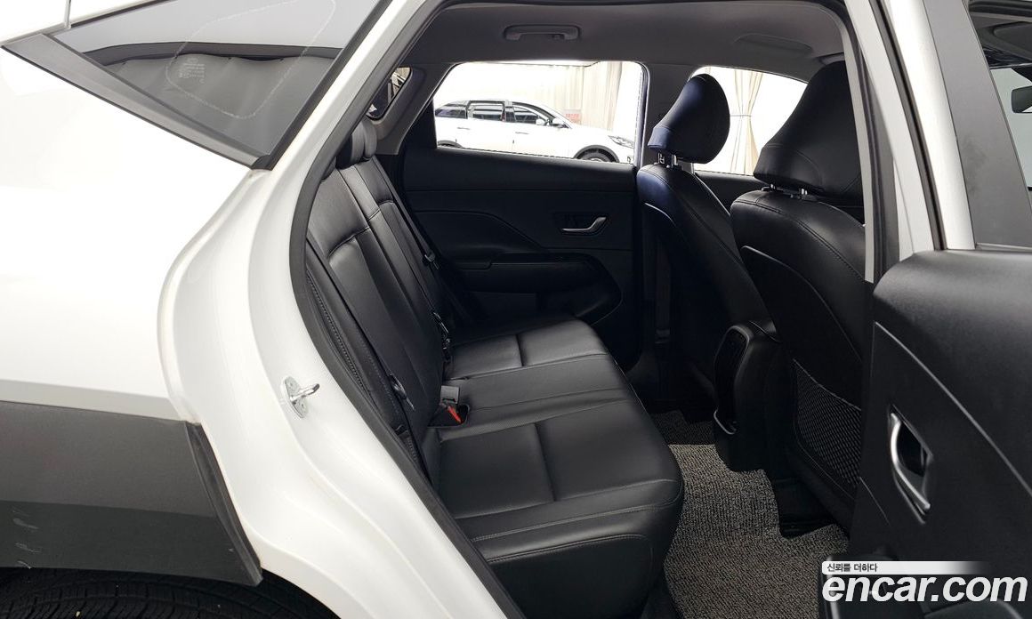 Hyundai Kona (SX2) фото 12
