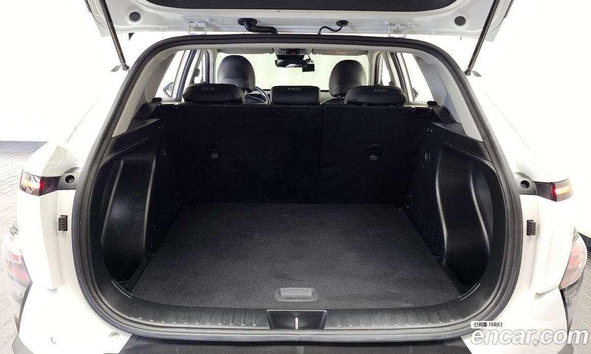 Hyundai Kona (SX2) фото 20