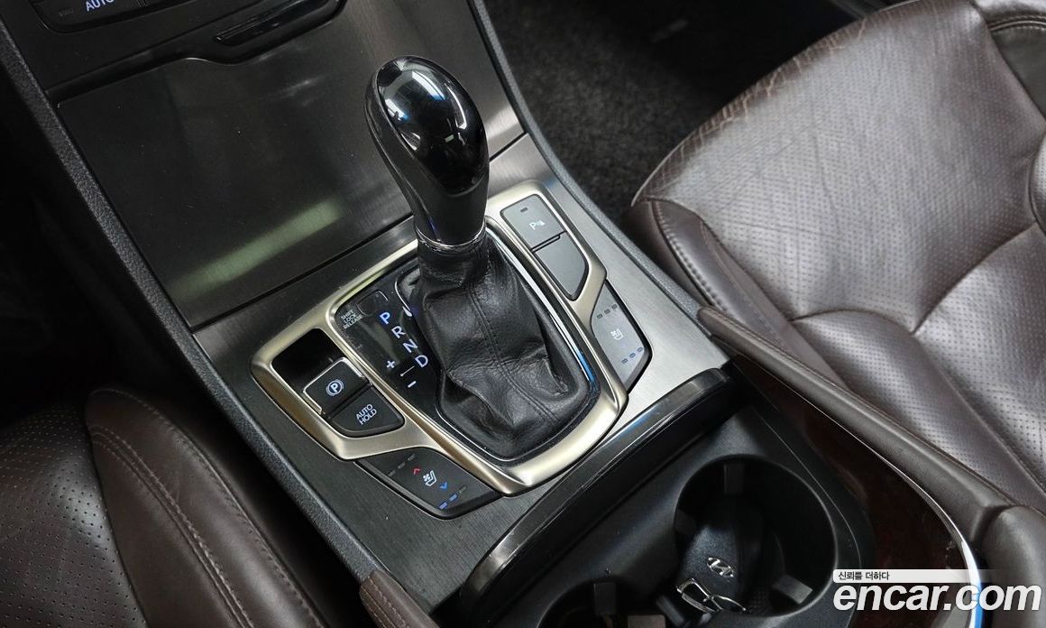 Hyundai Grandeur (HG) фото 9
