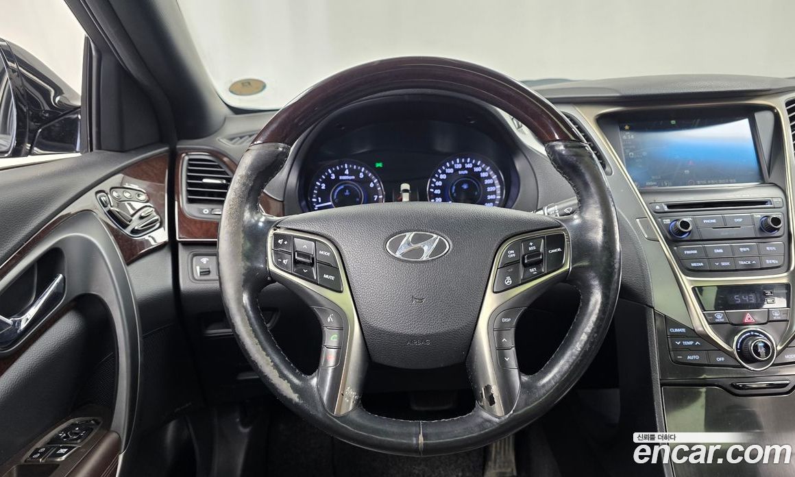 Hyundai Grandeur (HG) фото 12