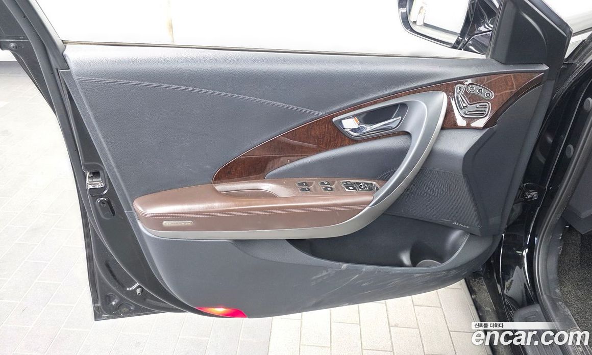 Hyundai Grandeur (HG) фото 24