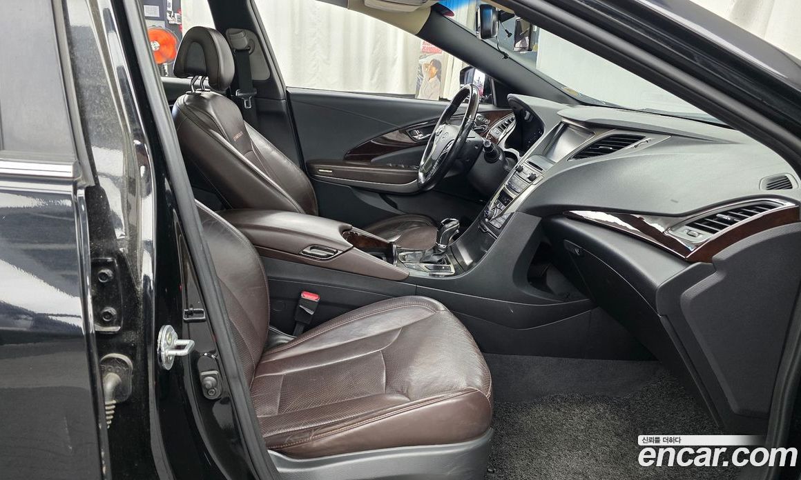 Hyundai Grandeur (HG) фото 26