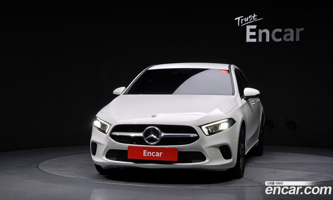Mercedes-Benz A-Class W177 фото 3