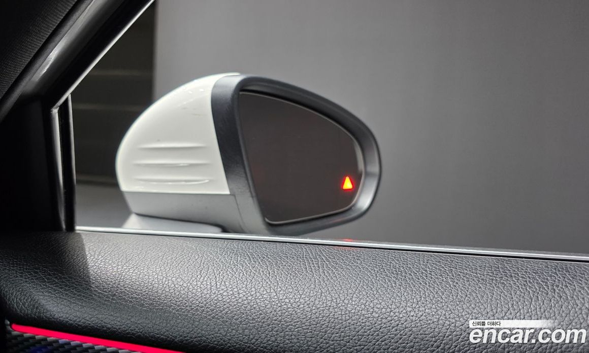 Mercedes-Benz A-Class W177 фото 9