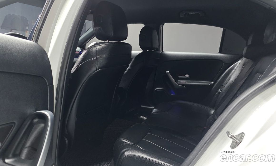 Mercedes-Benz A-Class W177 фото 20