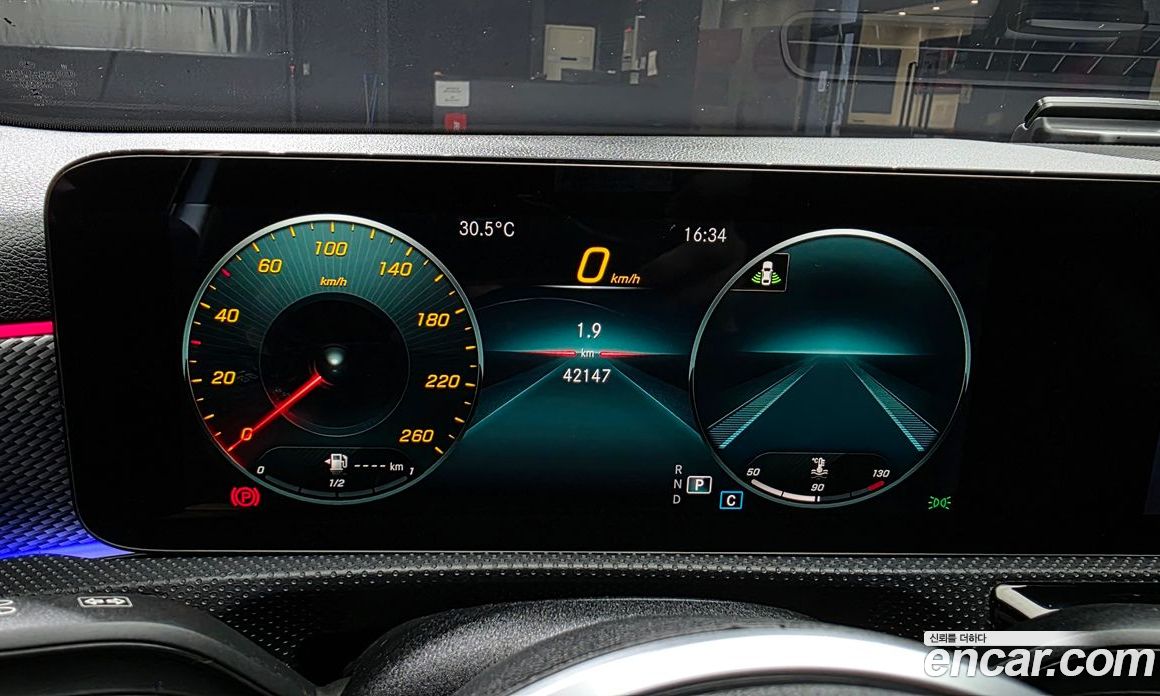Mercedes-Benz A-Class W177 фото 22