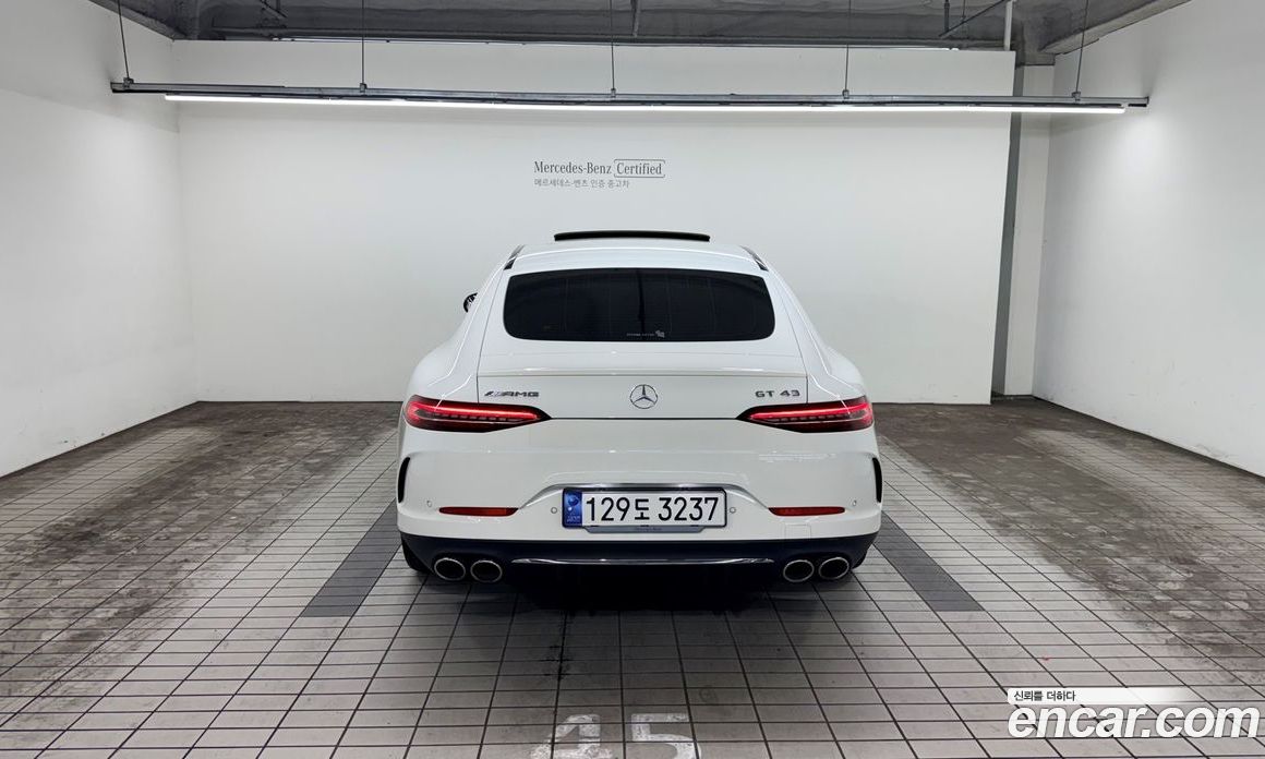 Mercedes-Benz AMG GT фото 4