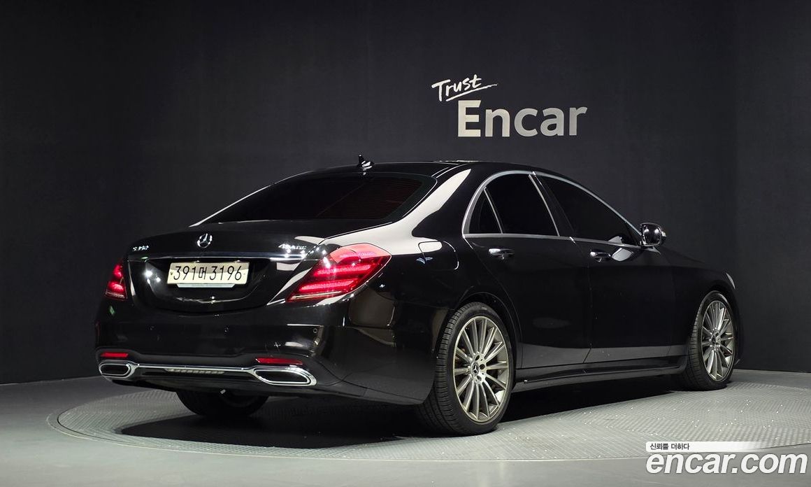 Mercedes-Benz S-Class W222 фото 2