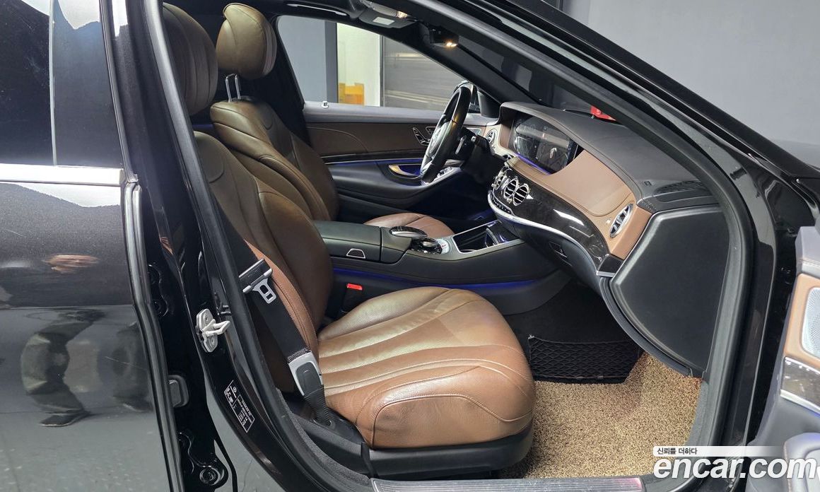 Mercedes-Benz S-Class W222 фото 11