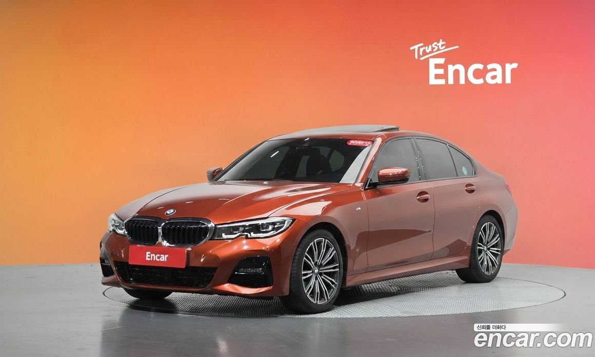 BMW 3-Series (G20) фото 20
