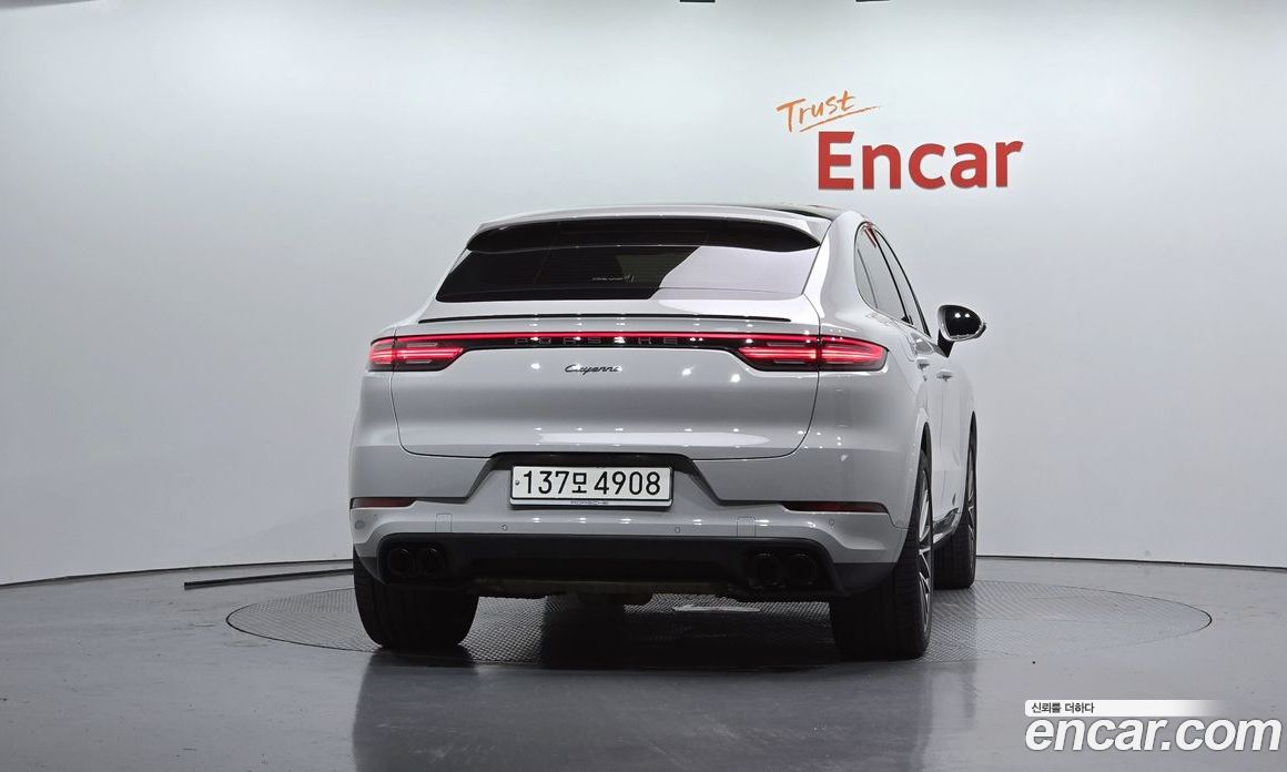 Porsche Cayenne 3rd Gen фото 3
