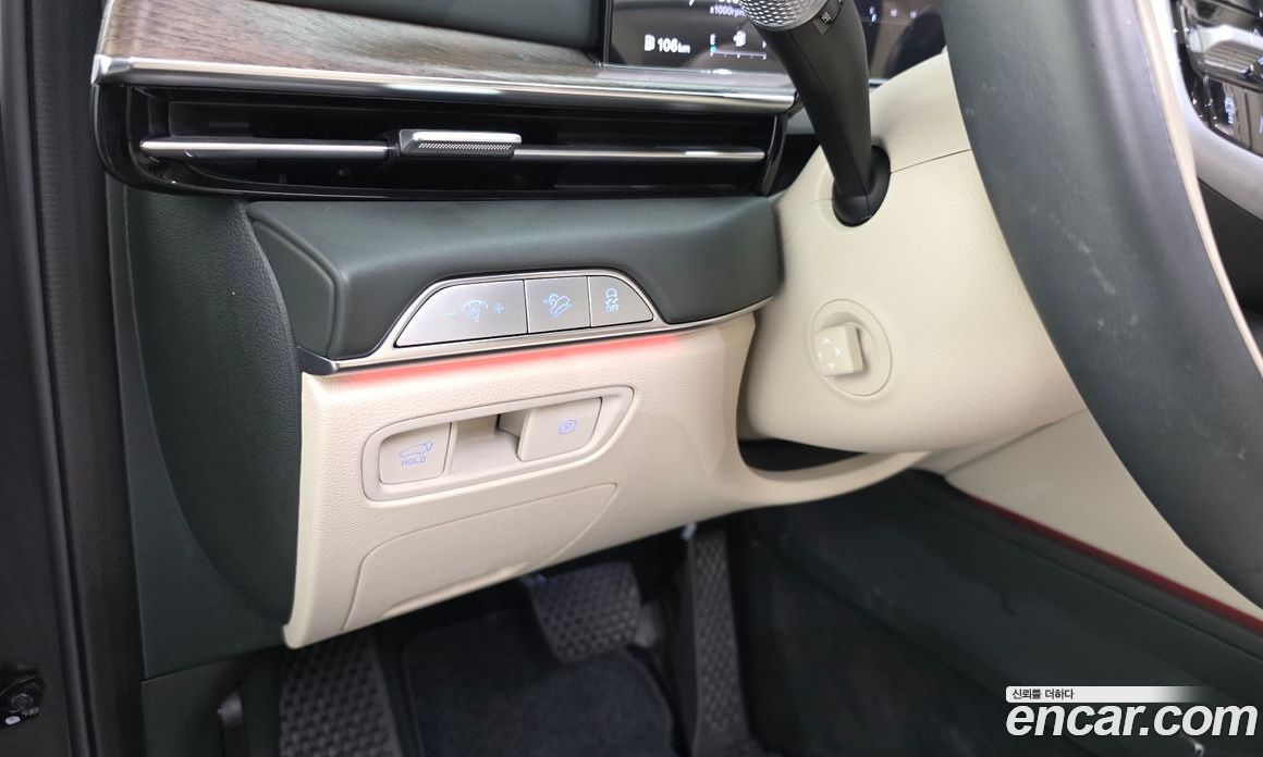 Genesis GV80 фото 32