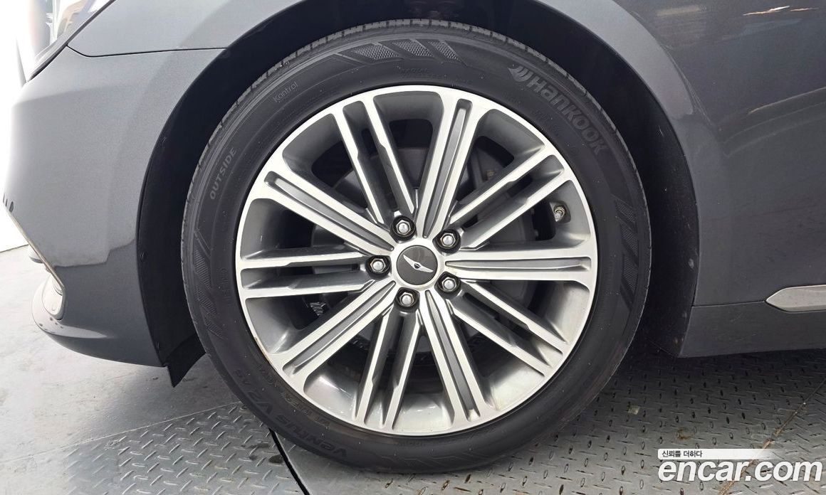 Genesis G80 фото 4