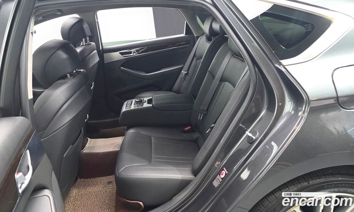 Genesis G80 фото 11