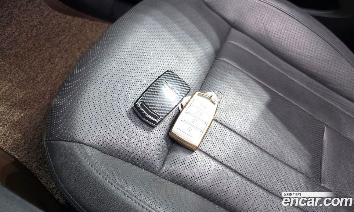 Genesis G80 фото 15