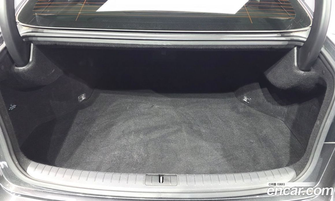 Genesis G80 фото 17