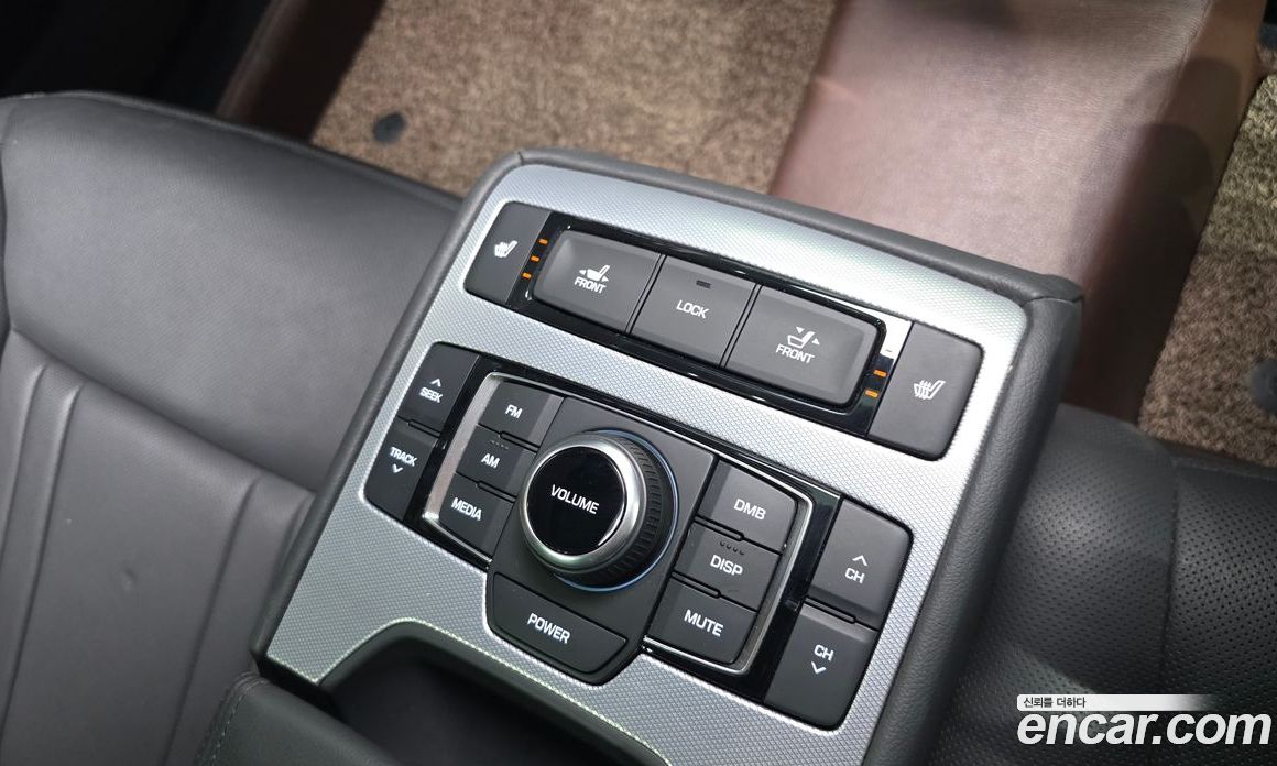 Genesis G80 фото 30
