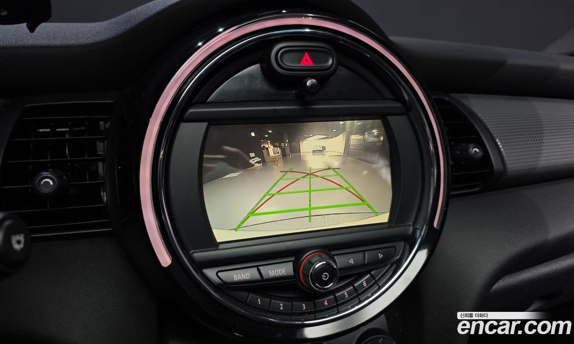 Mini Cooper D фото 15