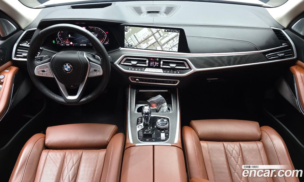 BMW X7 (G07) фото 7