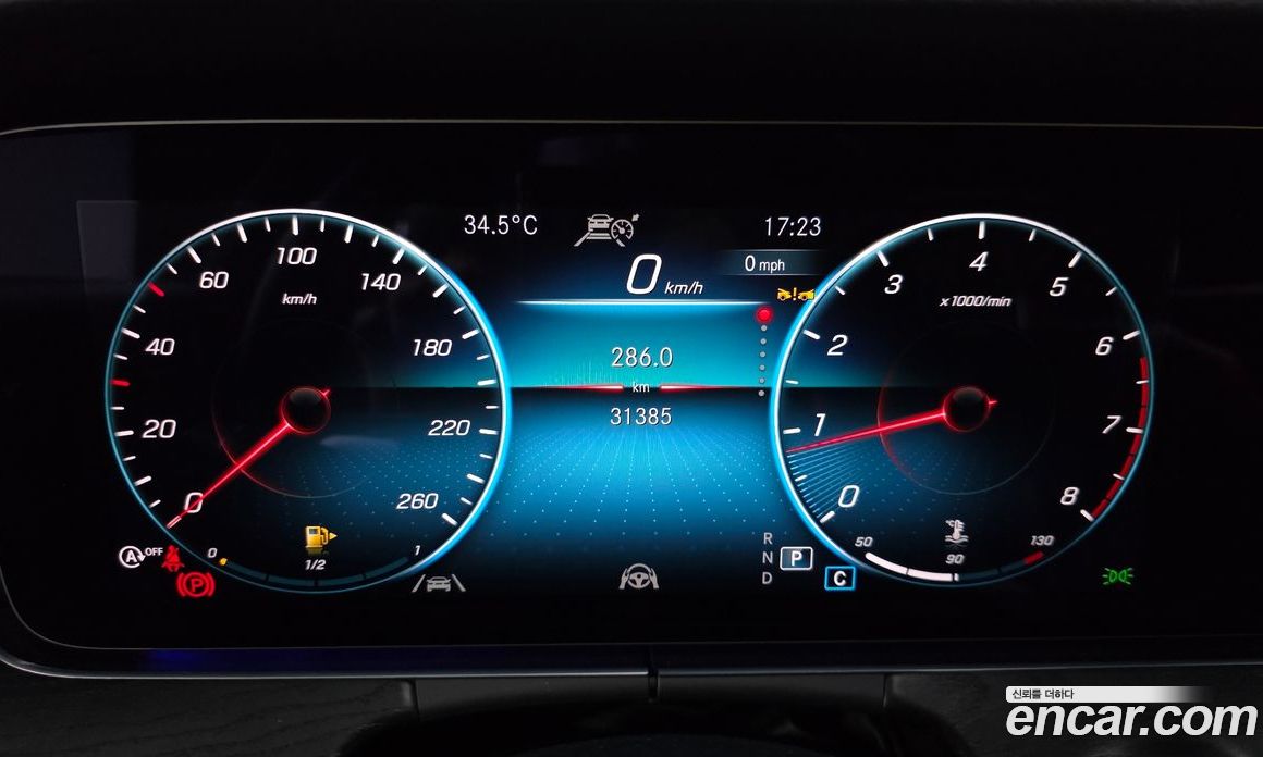 Mercedes-Benz E-Class W213 фото 8