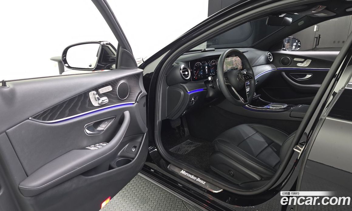 Mercedes-Benz E-Class W213 фото 10