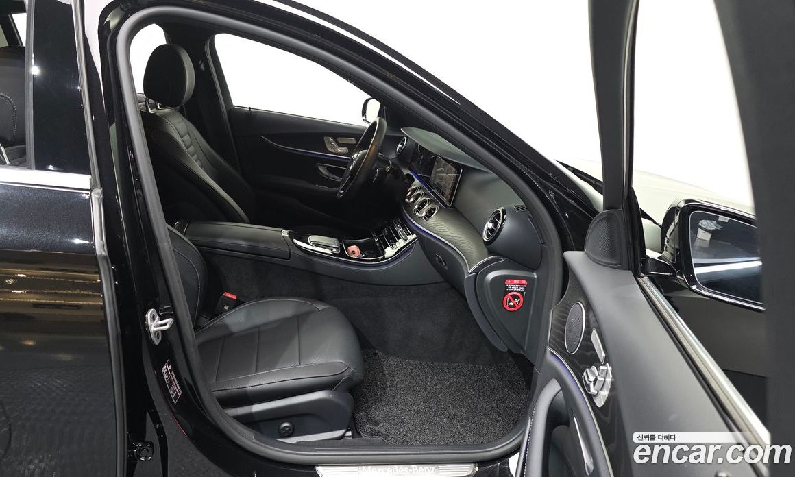 Mercedes-Benz E-Class W213 фото 11