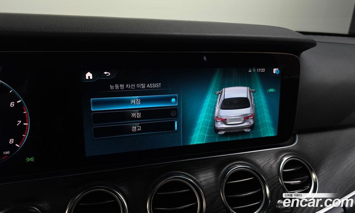 Mercedes-Benz E-Class W213 фото 17