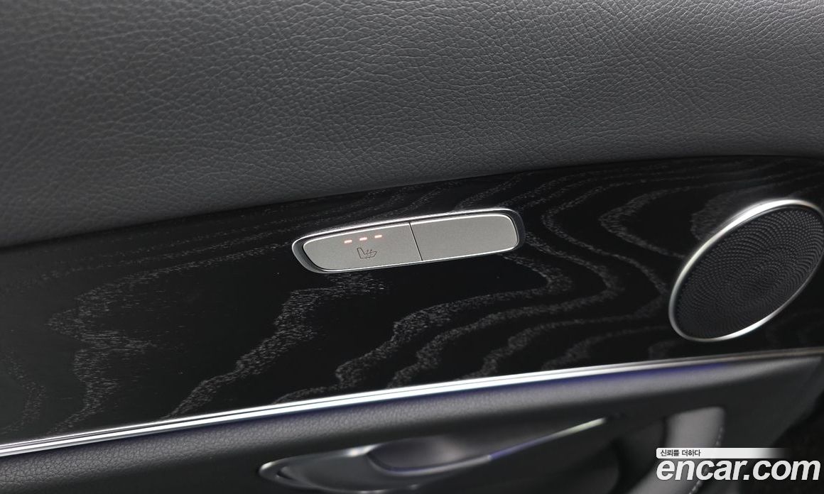 Mercedes-Benz E-Class W213 фото 18
