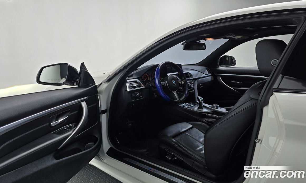 BMW 4-Series (F32) фото 10