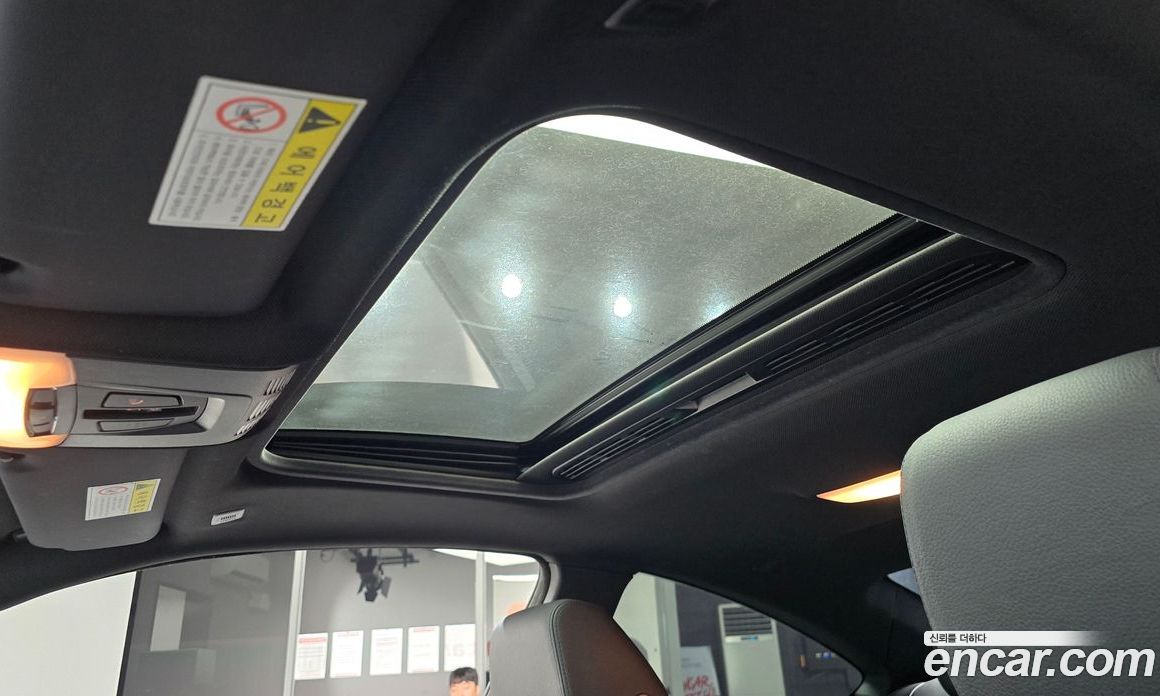 BMW 4-Series (F32) фото 16