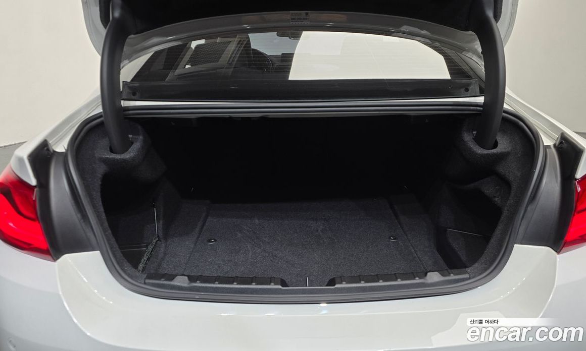 BMW 4-Series (F32) фото 17