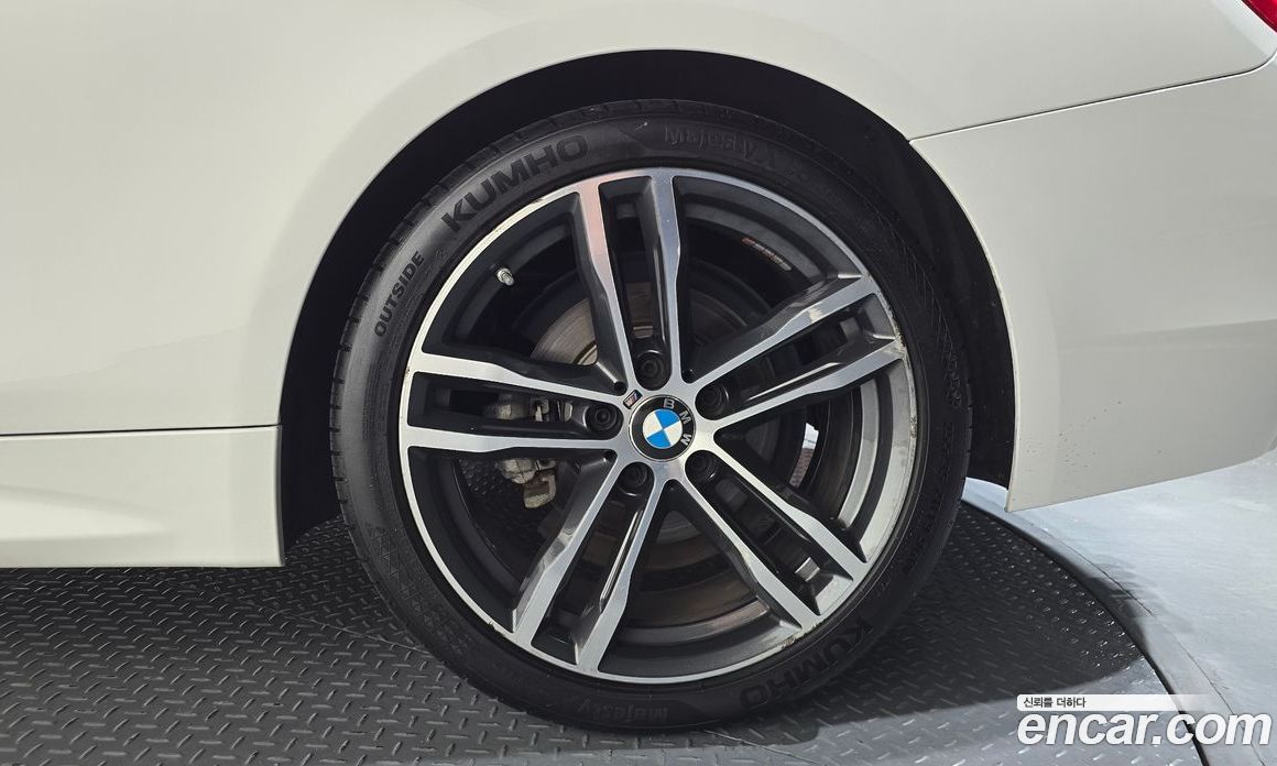 BMW 4-Series (F32) фото 21