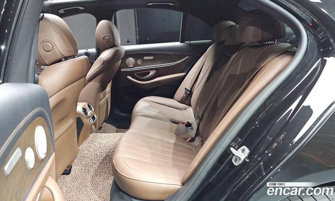Mercedes-Benz E-Class W213 фото 26