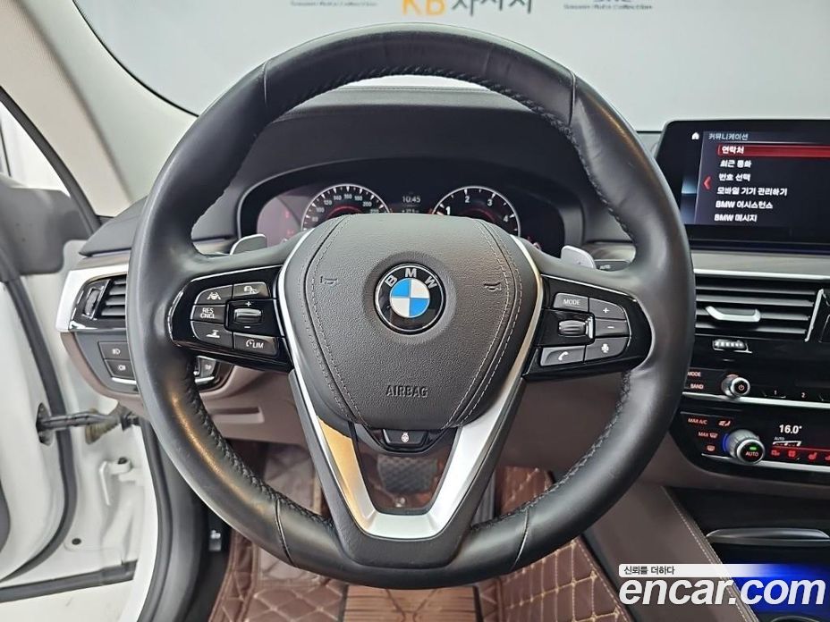 BMW 6-Series GT (G32) фото 9