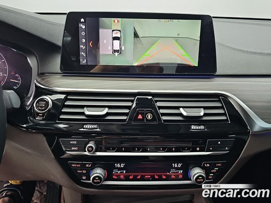 BMW 6-Series GT (G32) фото 10